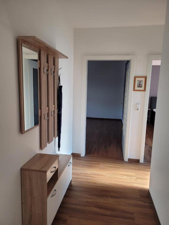 Schoene Einfache Ferienwohnung Zwischen Stadt Und Meer Wilhelmshaven Zewnętrze zdjęcie