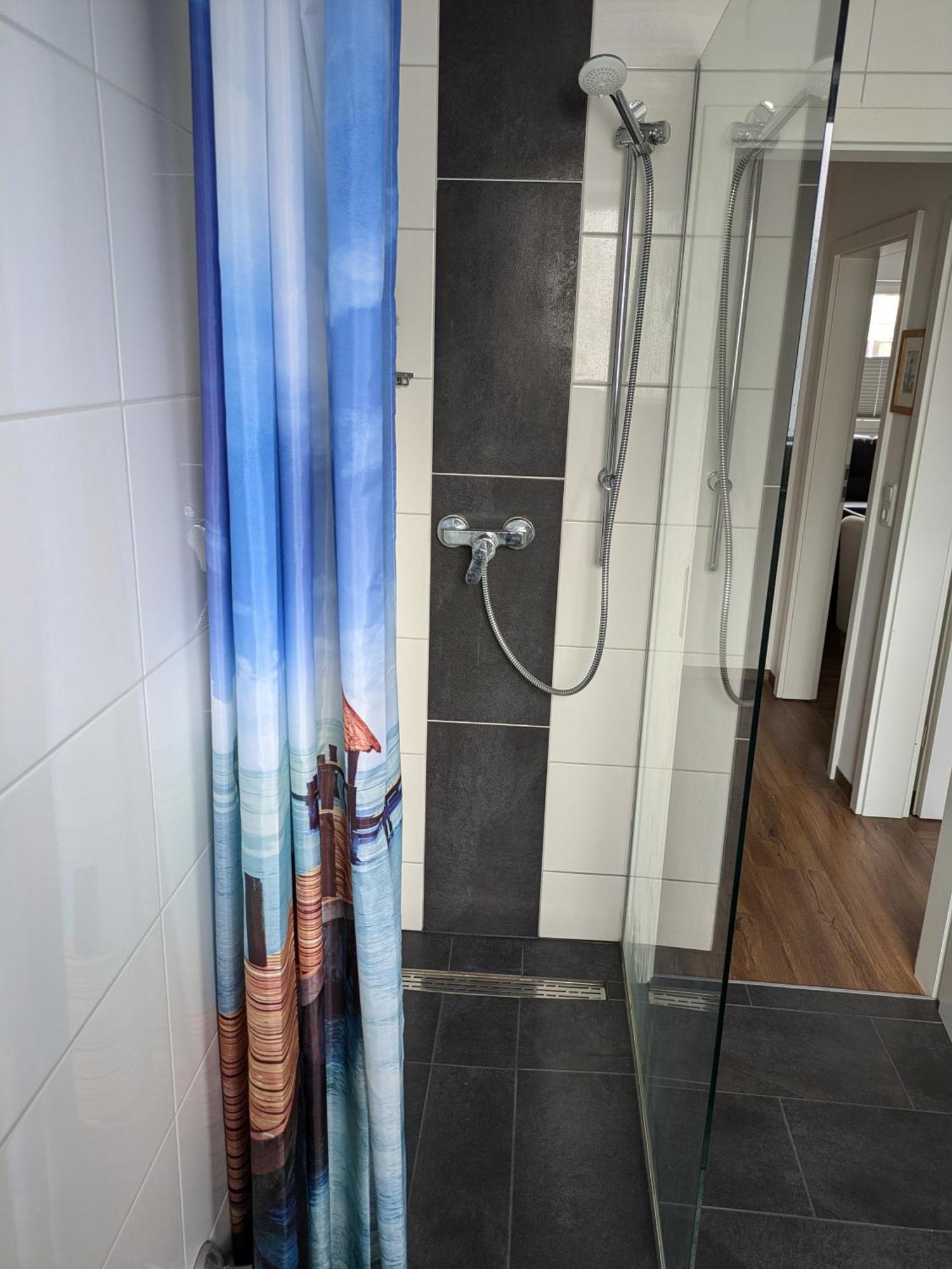 Schoene Einfache Ferienwohnung Zwischen Stadt Und Meer Wilhelmshaven Zewnętrze zdjęcie